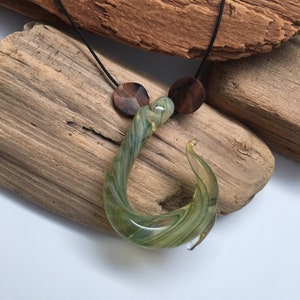 Glass Fish Hook Necklace (h005)