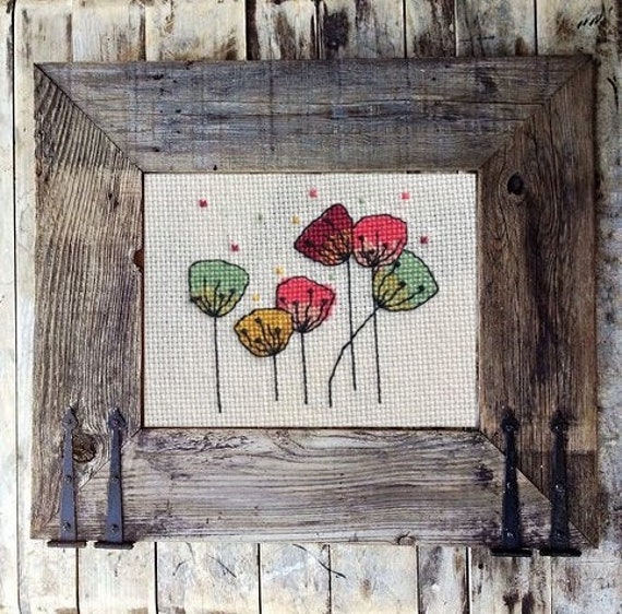 ハンドメイド　刺繍クロス　「wild flowers & leaves」 Wild Flowers #1 Cross Stitch Pattern. Floral Cross Stitch Pattern