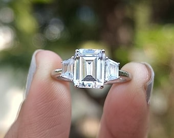 Three Stone Emerald Cut CZ Engagement Ring, 9X7mm Wedding Anniversary Ring Gift for Wife, Tapered Baguette Side Stone Setting Silver Ring,