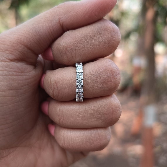 Pretty Princess Cut Cubic Zirconia Wedding Band, 3mm Princess