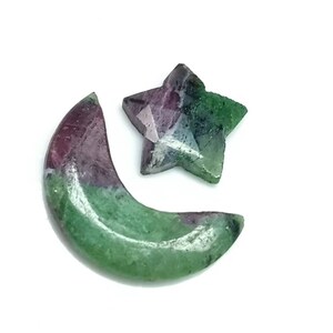 Rubin Zoisit Halvmåne & Stjärnset: Oroande stenar, 22.50 ct