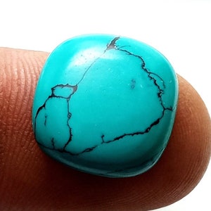 Arizona Turquoise Cabochon: Blue Cushion Gemstone, 7.60 Cts