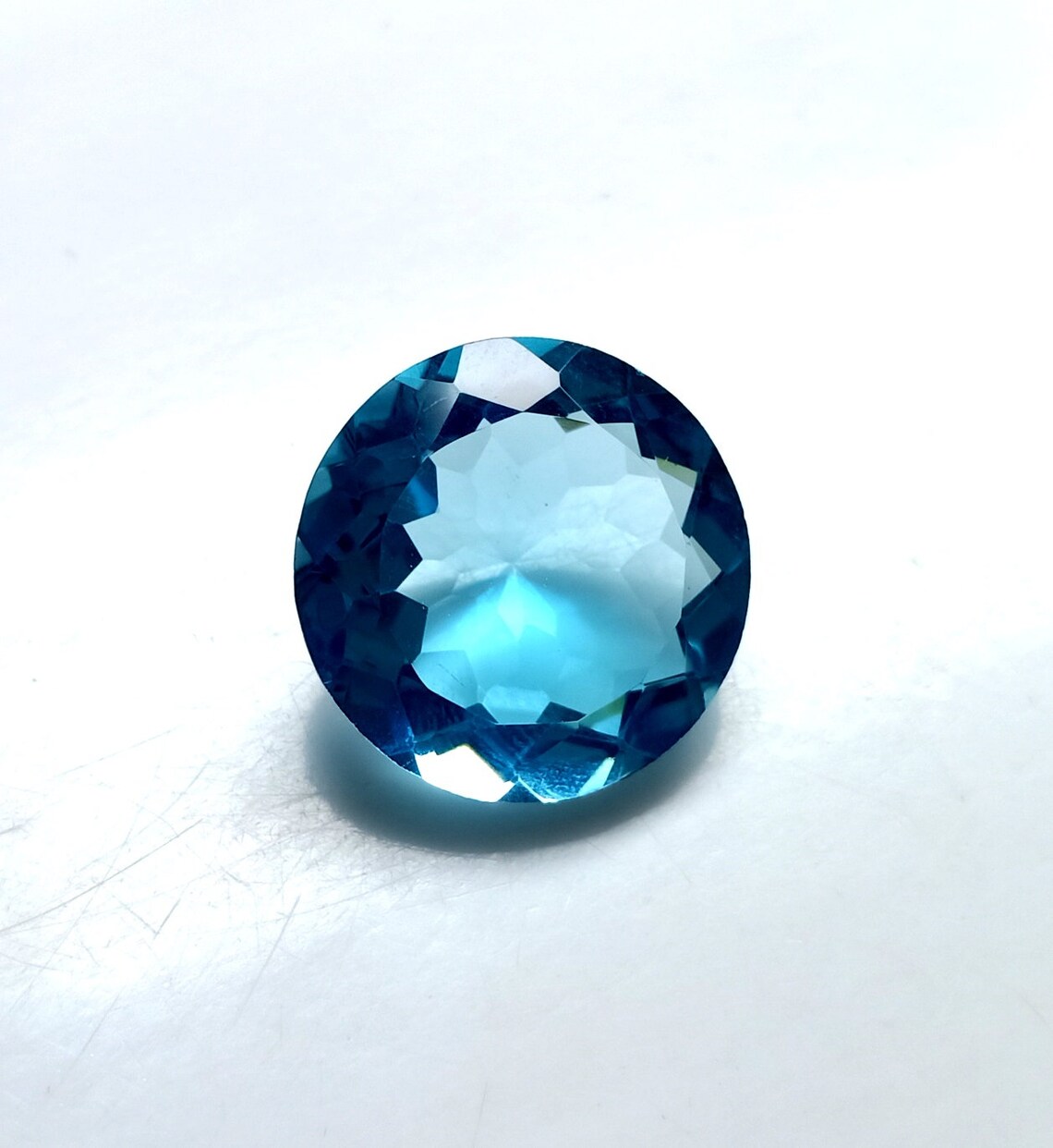 Beautiful Blue Topaz 18.50 Carat Round Cut Stone gemstone semi | Etsy