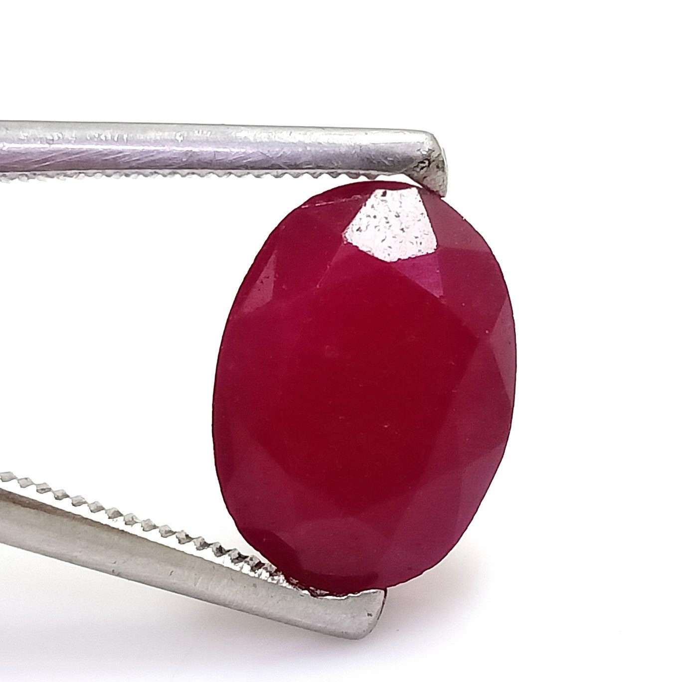 Rubis Naturel Brut 13,40 Carats - Coupe Ovale, Provenance Mozambique, Certifié GIR, Neuf Sans Emballage