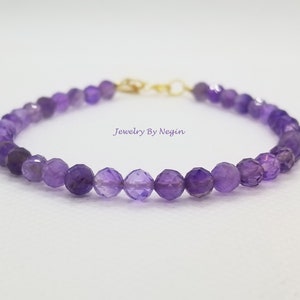 Amethyst Gemstone Bracelet - February Birthstone Bracelet - Beaded Purple Stacking Bracelet - Mothers Custom Bracelet - Negin