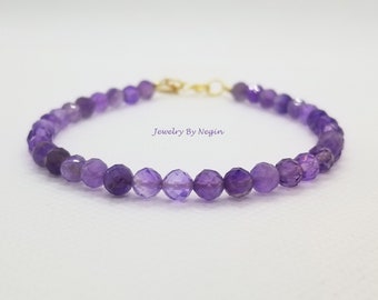 Amethyst Gemstone Bracelet - February Birthstone Bracelet - Beaded Purple Stacking Bracelet - Mothers Custom Bracelet - Negin