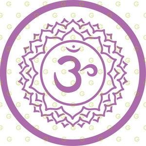 Puede incluir: Un mandala morado y blanco con el s&iacute;mbolo Om en el centro. El mandala est&aacute; rodeado por un c&iacute;rculo de p&eacute;talos.