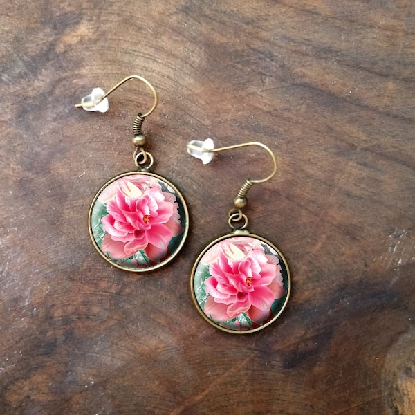 Boucles d'oreilles cabochon illustration fleur pivoine