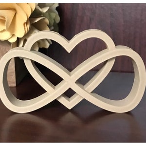 Intertwined Heart / 3D Printed / Love / Valentine's Day