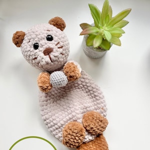 Ollie the Otter Lovey Crochet Pattern.  Amigrumi Comforter/Ragdoll PDF Digital Download.