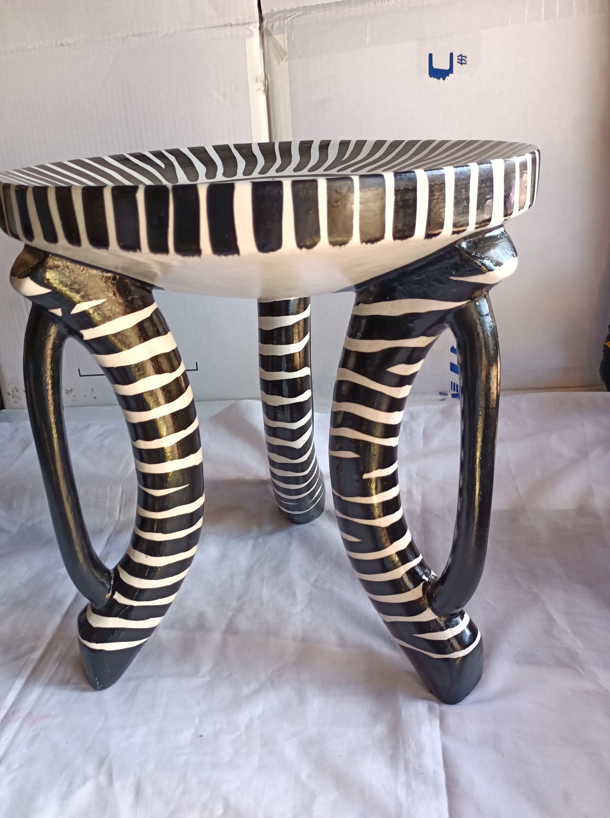 アフリカ木製筒器 Authentic Beautifully Handcrafted African Personalised Zebra