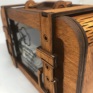 Tirelire valise découpée au laser. Fichiers découpés au laser, plans vectoriels SVG DXF CDR, fichiers à téléchargement immédiat, motif cnc, découpe cnc, découpe laser. 140