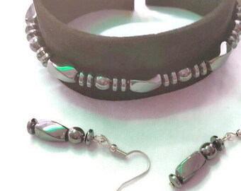 Magnetized Hematite Stretch Beaded Bracelet & Earrings in Stainless Steel (120.10 ctw.)