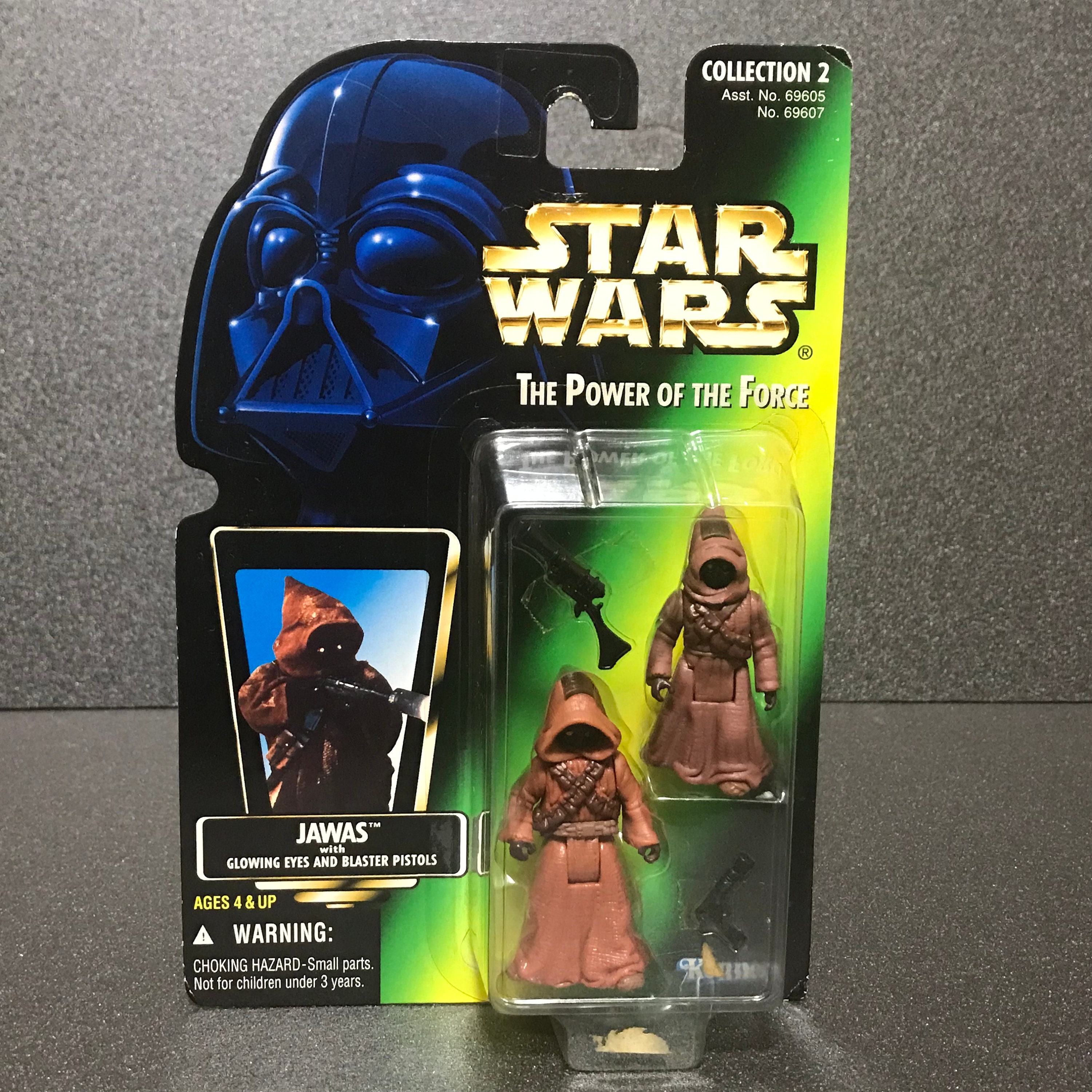 Star Wars JAWAS With Glowing Eyes and Blaster Pistols Action 