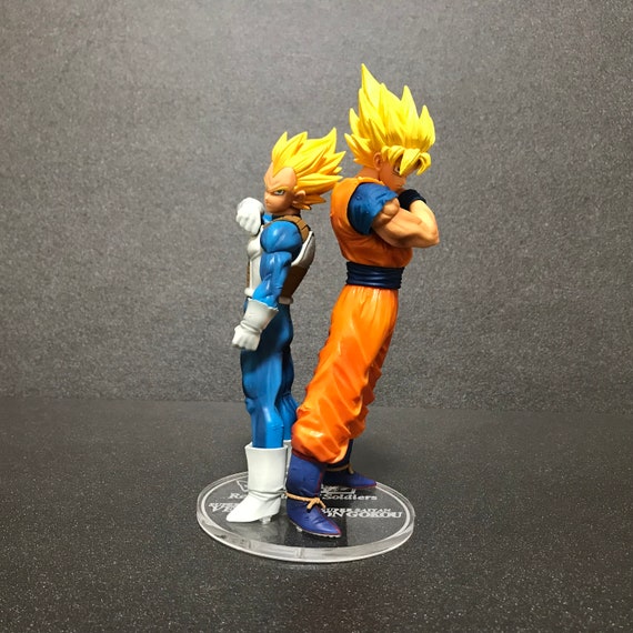 FIGURE DRAGON BALL Z - VEGETA SUPER SAYAJIN - RESOLUTION OF