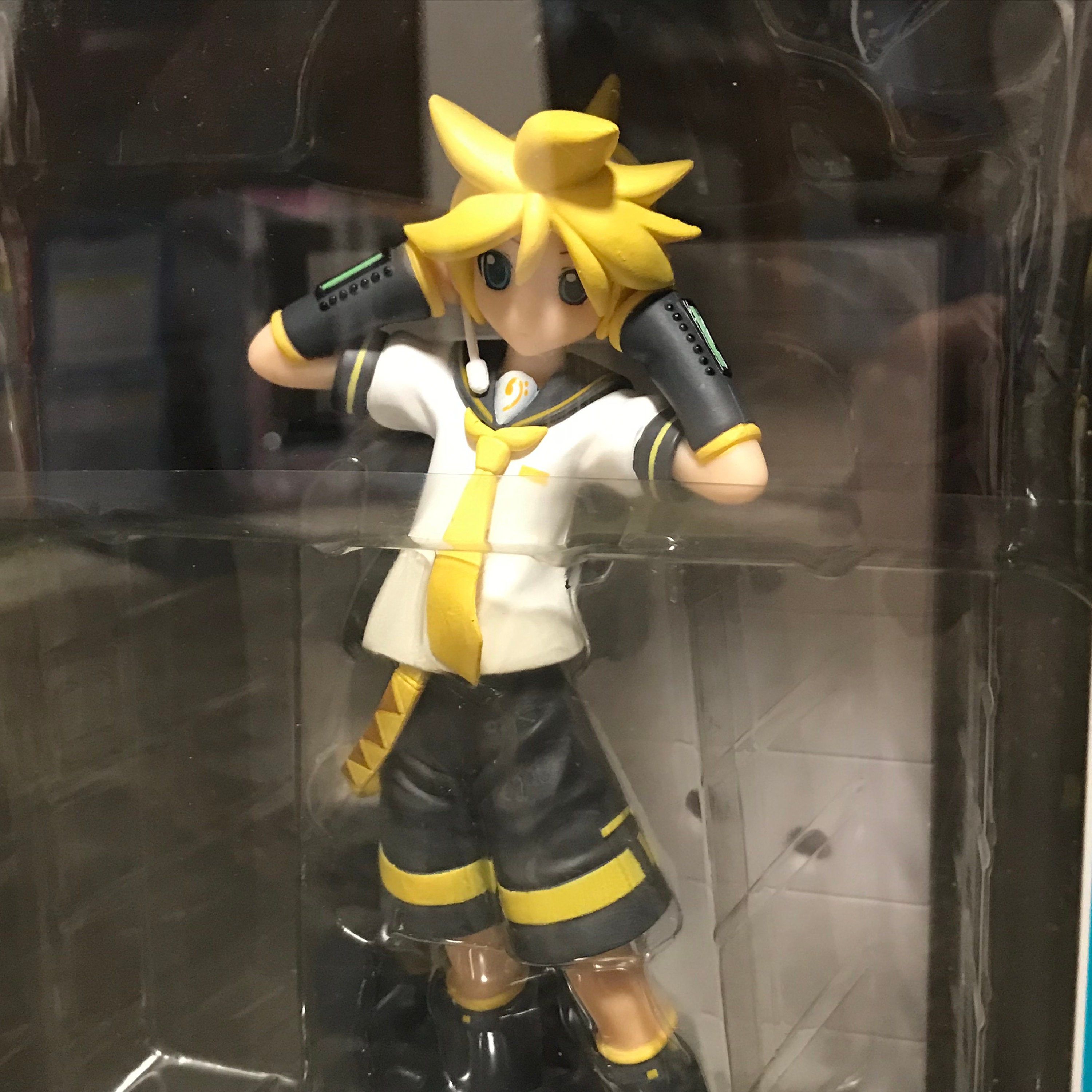 vocaloid len figure