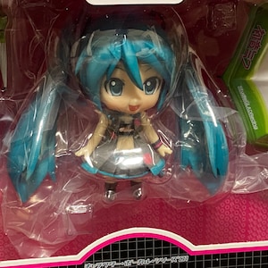 Racing Miku Nendoroid Series 75 Hatsune Miku RQ ver. Vocaloid Action Figure Goodsmile Authentic JAPAN zdjęcie 4