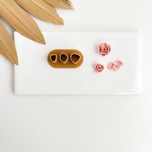 Organic Wavy Petal Puncher Clay flower Cutter Floral Clay Cutter Polymer Clay Earring Cutters Earring cutters Polymer clay flower earrings