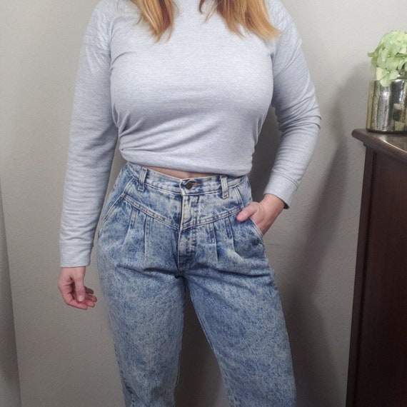 VTG Chic Mom Jeans Pleated Front High Waisted