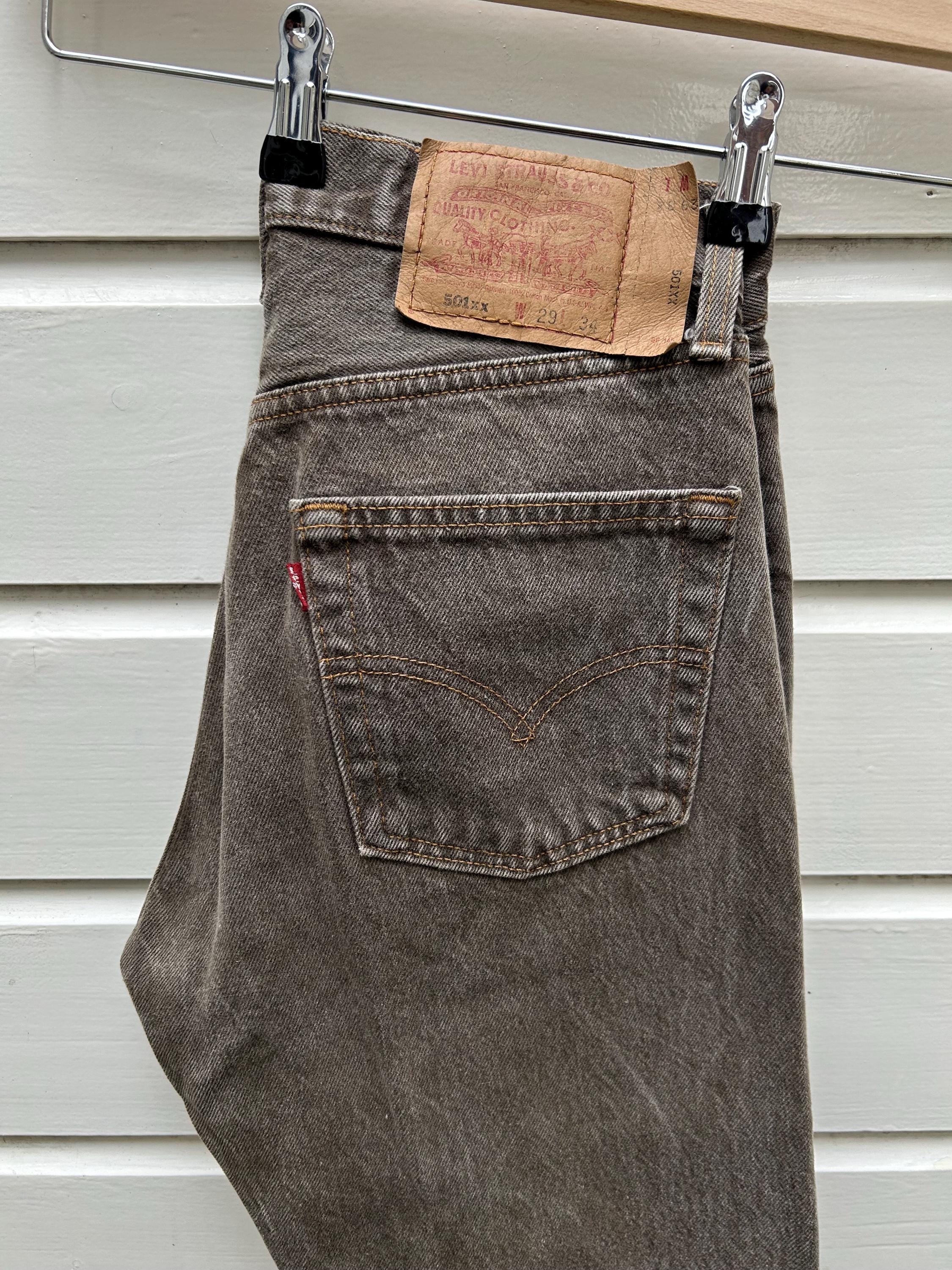 Vintage 90s: Levi