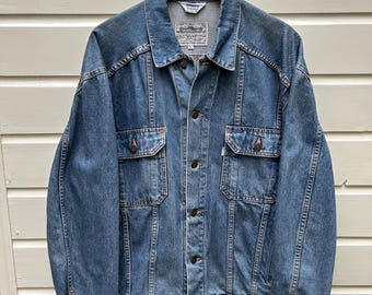 Vintage 90s: Levi's Type III Big E Trucker Denim Jacket
