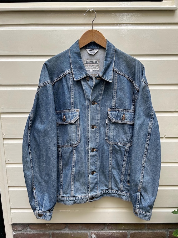 Vintage 90s: Levi's Silver Tab Denim Trucker Jacket - Boxy