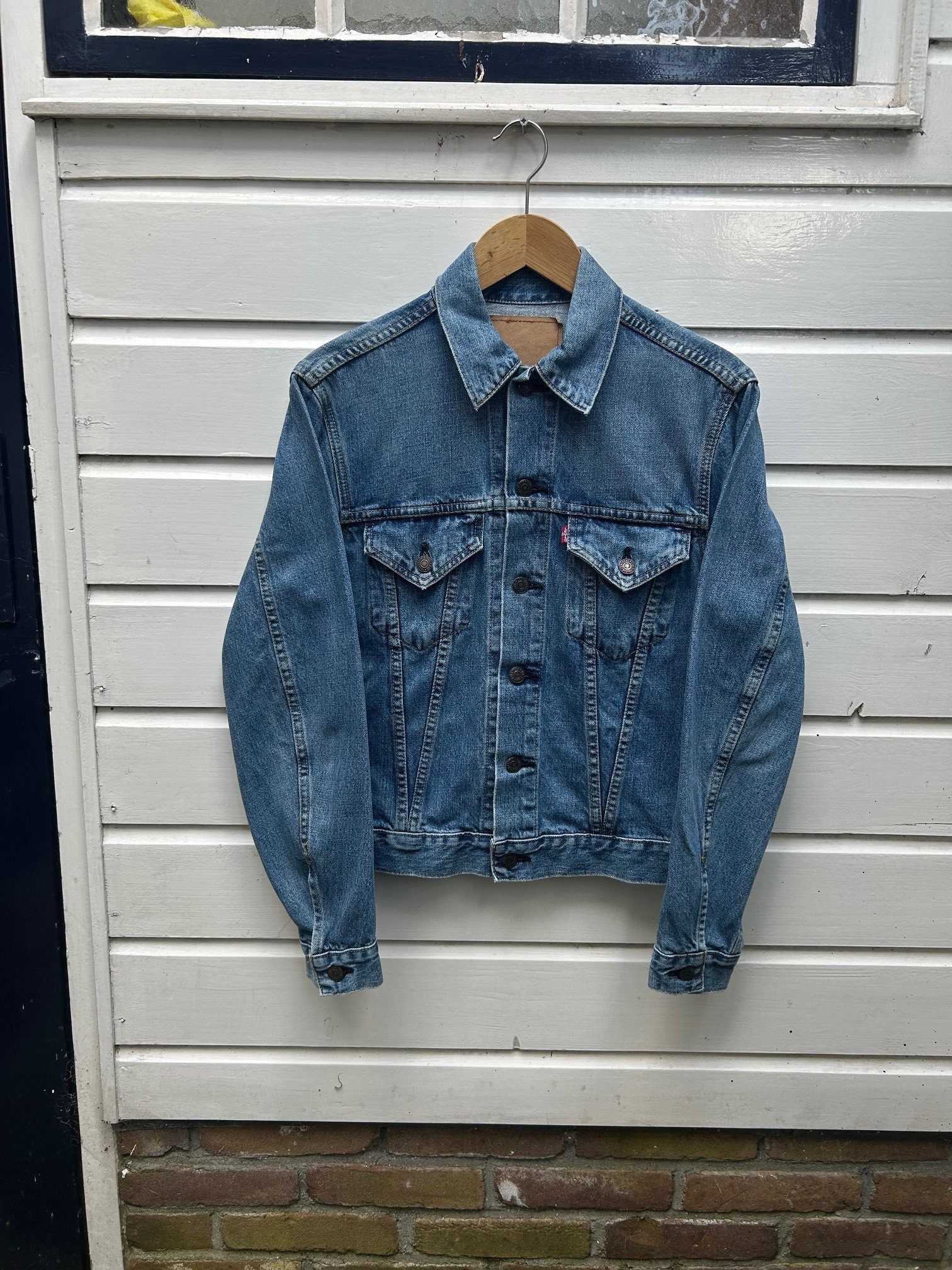 Vintage 90s Levi's Big E Denim Trucker Jacket - Made in Japan (38