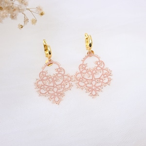 Tatting lace earrings with polyester thread and glass beads, Frivolité earrings, boho lace, aesthetic lace earrings, aesthetic jewelry