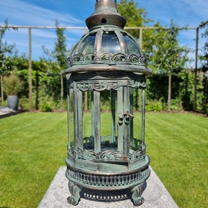 Beautifully decorated metal lantern with glass windows - Green color - 22 glas windows