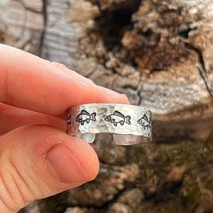 Hammered Fish Ring Adjustable Silver Aluminum Unisex Gift