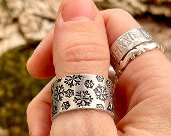 Unisex Thick Aluminum Snowflake Ring