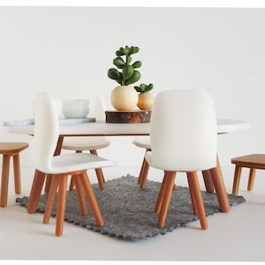 Table de salle à manger moderne miniature avec 4 chaises à l&#39;échelle 1/12, blanc/brun