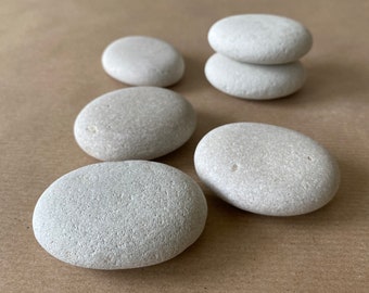 8,5-14,0cm Natural Sea White Smooth Stone Oval Shape Mandala Stone
