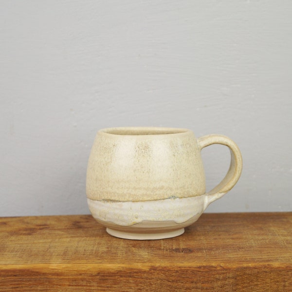 12 oz/ 350ml Beige and white Stoneware Coffee Mug, Handmade Pottery Mug, Beige Ceramic Mug Coffee Lovers. Gift Ceramic Coffee Mug