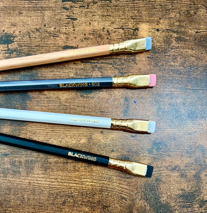 Blackwing Sampler Pencil Set in Plastic Sleeve (4 graded graphite pencils: 602, Matte, Pearl, Natural) image 1