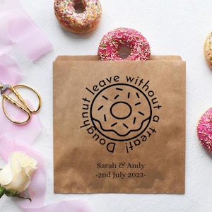 Gepersonaliseerde papieren zoete zakken traktatie tassen, bruiloft zoete kar, cake, bruin of wit, kraft, briefpapier, donut, popcorn, dank u, bruiloft