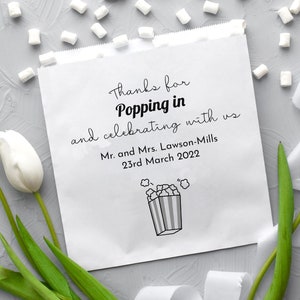 Gepersonaliseerde papieren zoete tassen traktatie tassen, bruiloft zoete kar, cake, bruin of wit, kraft, briefpapier, maïs, popcorn, dank u, bruiloft