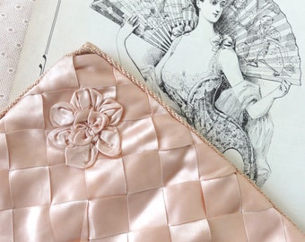 1920: Charming Satin Pochette with Lace Handkerchief Brocante Boudoir Decoration