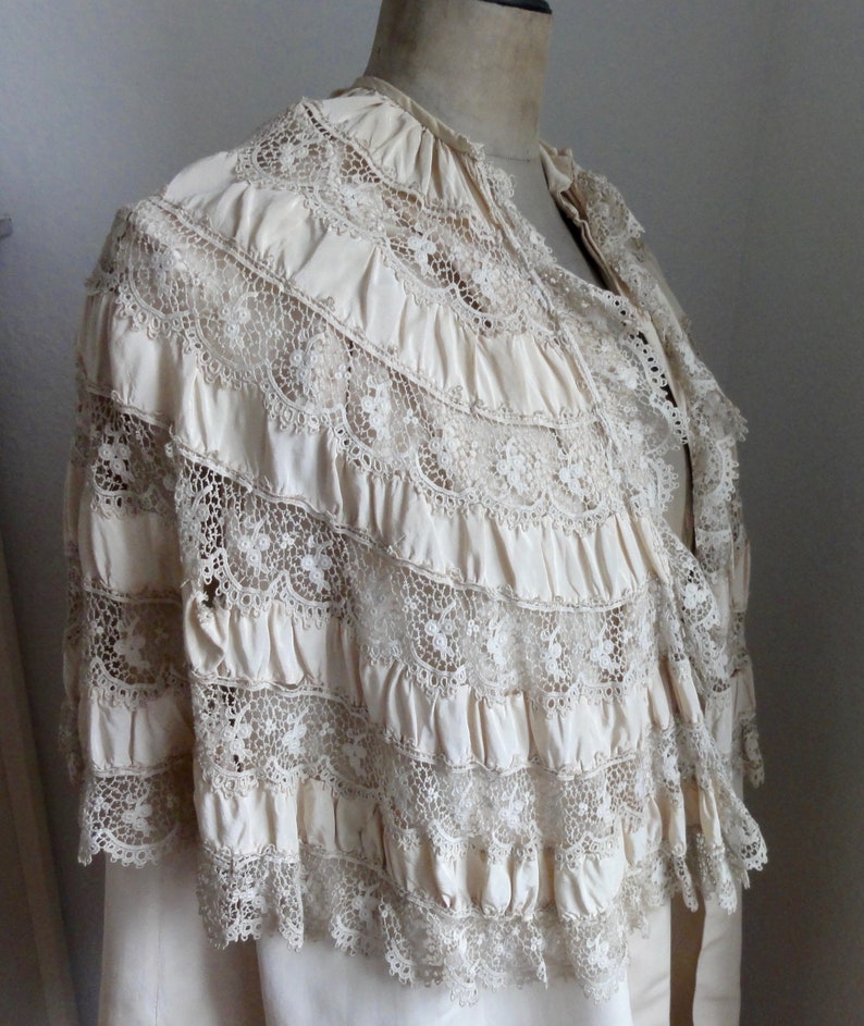 1910 Stunning Silk Cape With Lace Pelerine Coat Antique Edwardian Dress ...