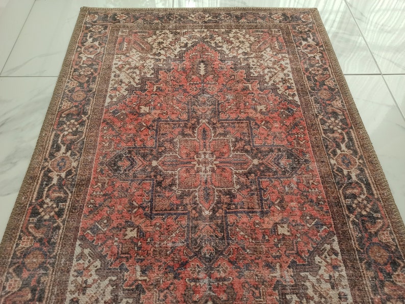 Medallion Heriz Design Luxury Oriental Rug Hariz Distressed Red Persian Pattern Antique look Runners Living room decor MINA