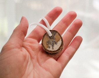 Squirrel Christmas Ornament, Squirrel Painting, Wood Slice Ornament, Miniature Painting on Wood Slice