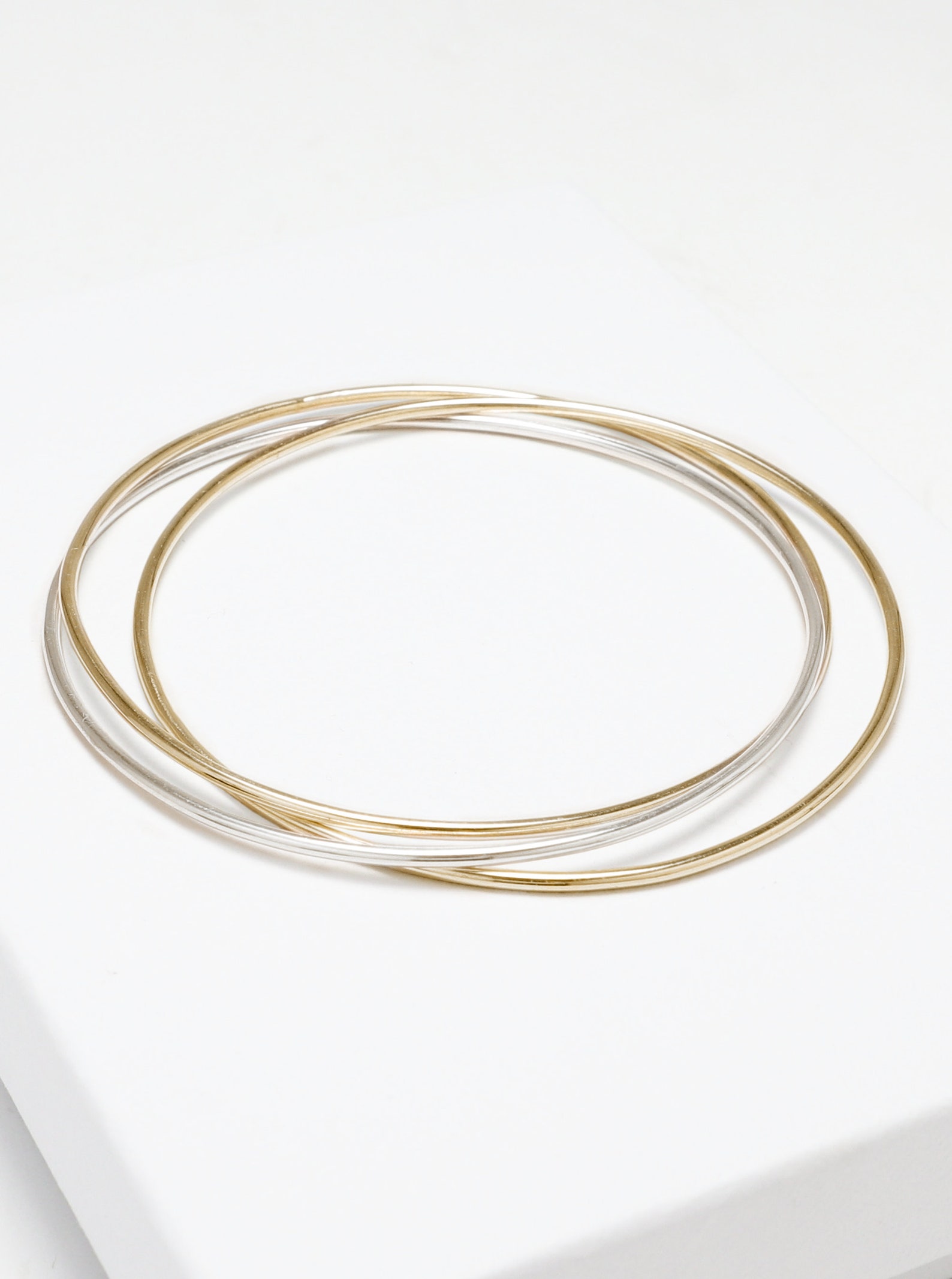 Thin Gold and Silver 3 Interlocking Bangle, 3 Circle Bangle, Gold ...