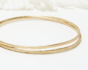 Minimalist Hammered Gold Bangle, Set Of 2, Thin Gold Bangle Bracelet, Gold Filled Stacking  Bangles, Bangles For Women | Celebration Bangles