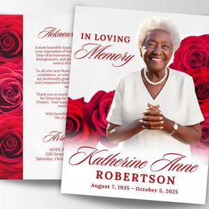 Puede incluir: Tarjeta conmemorativa con una foto de una anciana, rodeada de rosas rojas. El texto dice "In Loving Memory" y "Katherine Anne Robertson, 7 de agosto de 1935 - 5 de octubre de 2025."