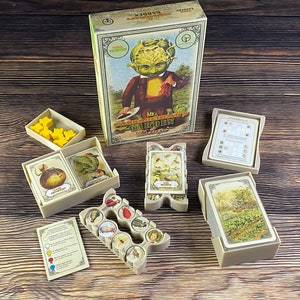 Mr Cabbagehead&#39;s Garden Deluxe- Game Organizer (fits sleeved cards)