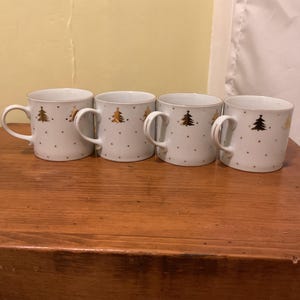 Tienshan Golden Pines Holiday Coffee Cups (4)
