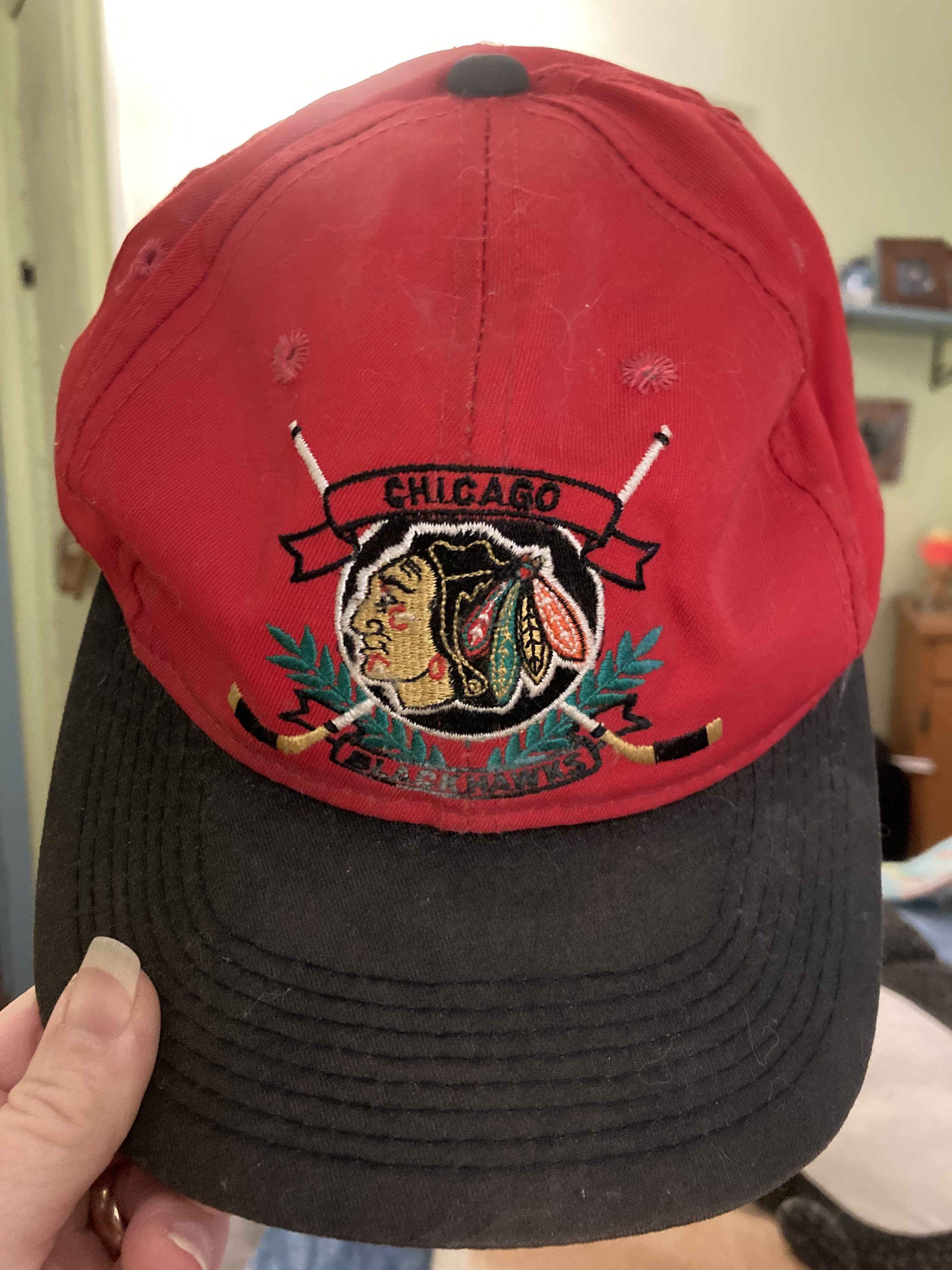 Chicago Blackhawks New Era 9Fifty Snapback Hat Cap NHL Hockey Gray Black  Red HTF