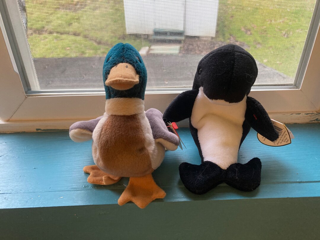 Two Original TY Beanie Babies jake the Mallard Duck & waves the Whale