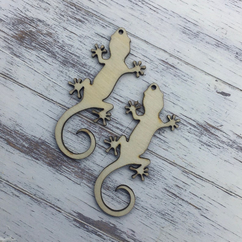 DIY Unfinished Laser Cut Natural Wood Earrings Blanks Wood Jewelry- Wood Shapes 10 Pcs Gecko earrings