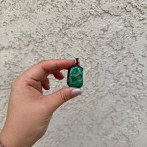 Natural Malachite Tumble Drilled Pendant, Malachite Pendants, Jewelry Findings